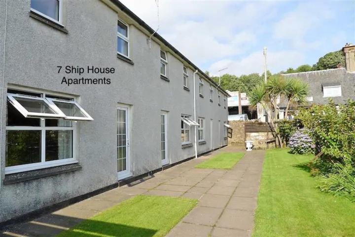 Cosy Cottage With Sea Views Close To Local Shops. Lamlash المظهر الخارجي الصورة